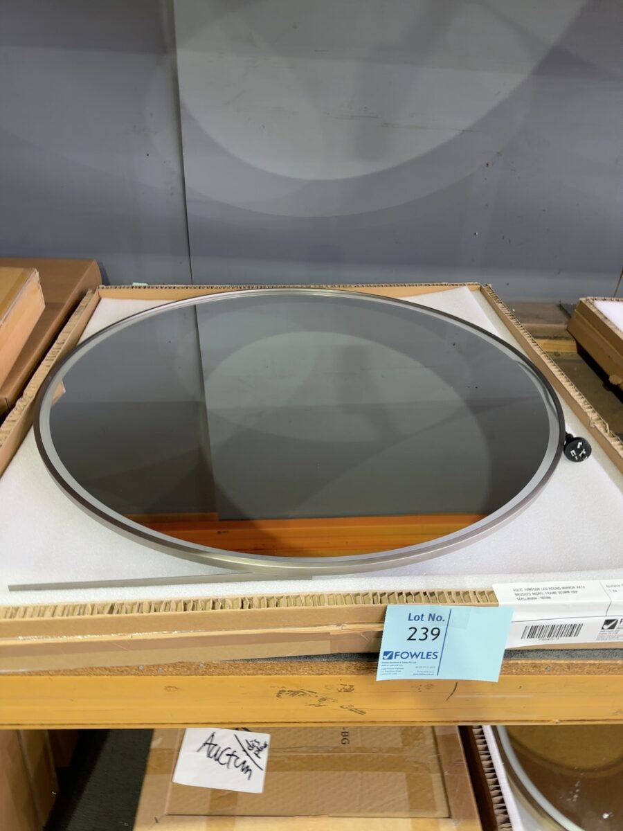 AULIC WINDSOR LED ROUND MIRROR WITH BRUSHED NICKEL FRAME 903MM RRP$845 LMWIN-900BN