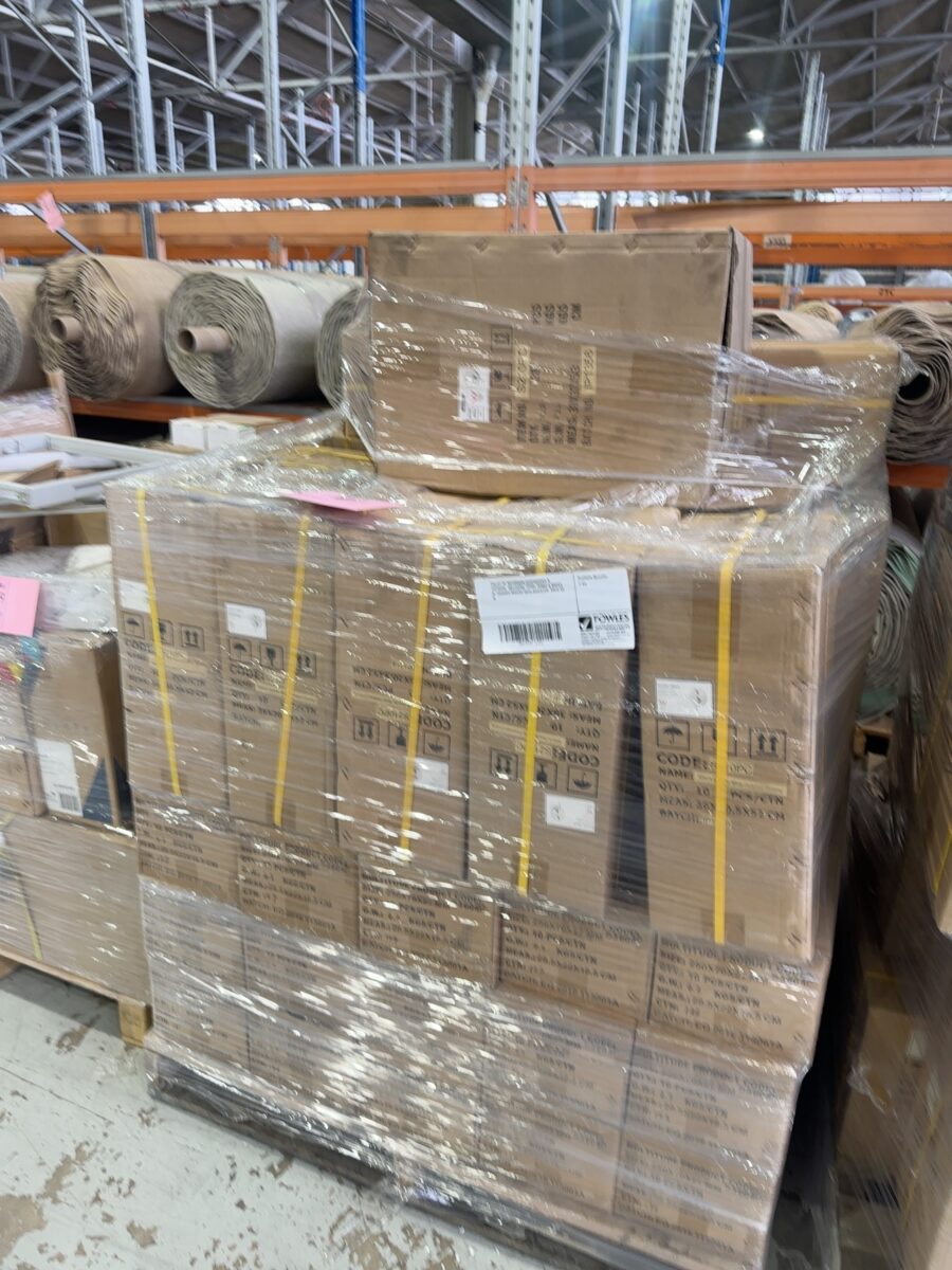 PALLET OF BATHROOM ACCESSORIES & TAPWARE, INCLUDING TOWEL RINGS & BOXES OF SHOWER MIXERS WITH DIVERTER, SOLD AS IS