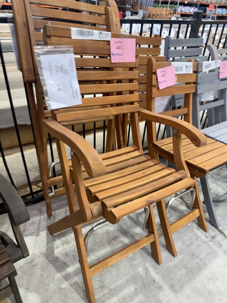 NEW BOX OF 2 QTY CASINO TIMBER FOLDING BAR CHAIR, ACACIA TIMBER GOLDEN TEAK, 669773
