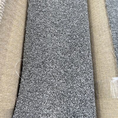 VC288351S - Lemar Twist Black Finestone 2nds