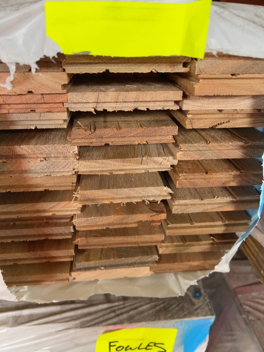 85X14 SPOTTED GUM COVER GRADE OVERLAY FLOORING