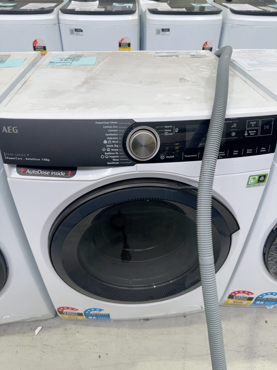 AEG LF9516O8Q 10KG 9000 SERIES FRONT LOAD WASHING MACHINE, UNKNOWN WORKING CONDITION SOLD AS IS NO WARRANTY