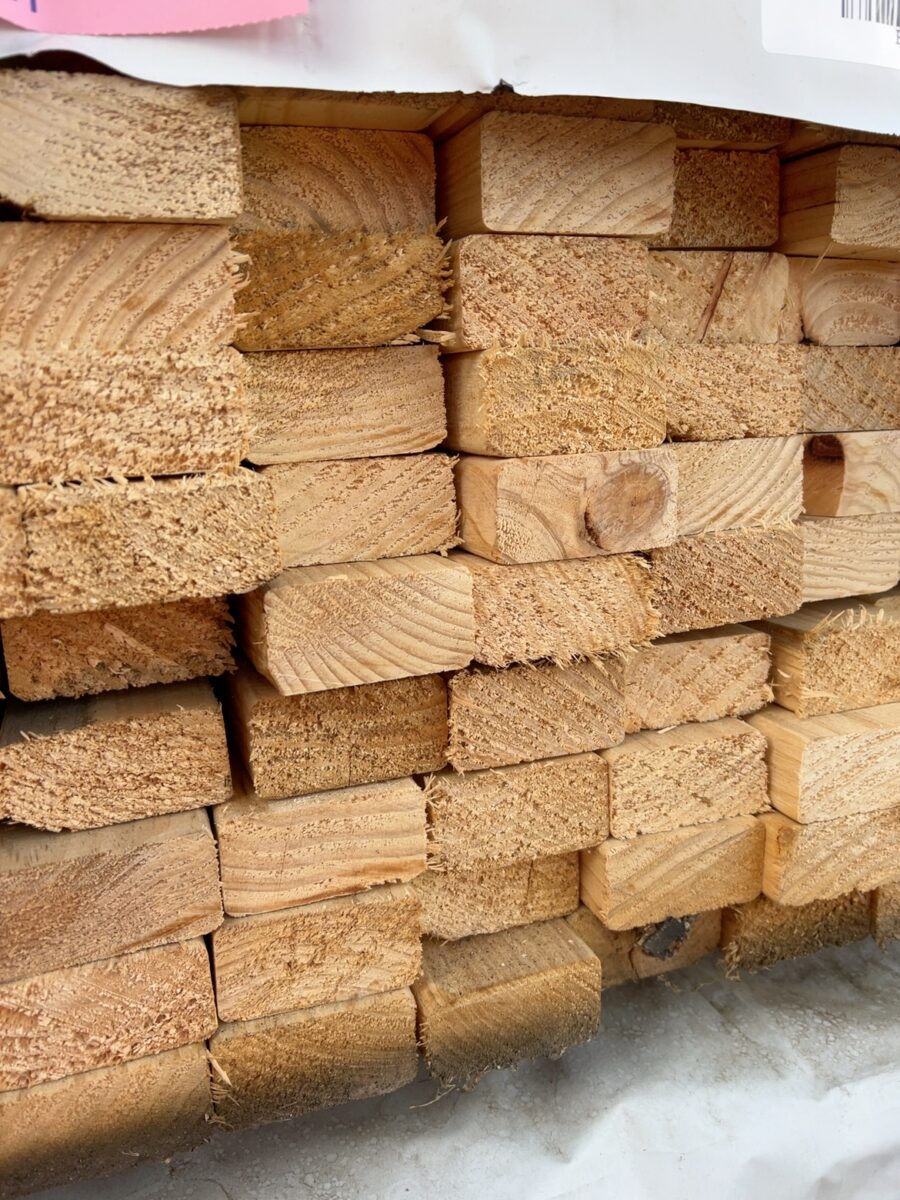 70X35 MGP10 PINE-160/1.8 (THIS PACK IS AGED STOCK AND SOLD AS IS)