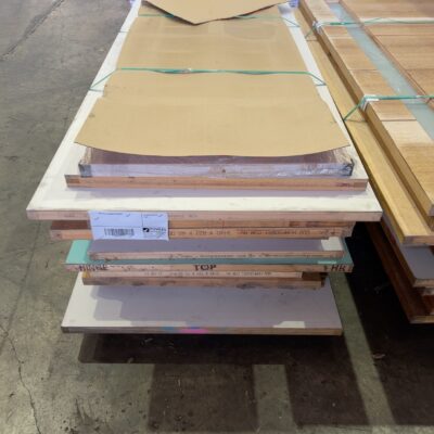 PALLET OF ASSORTED DOORS