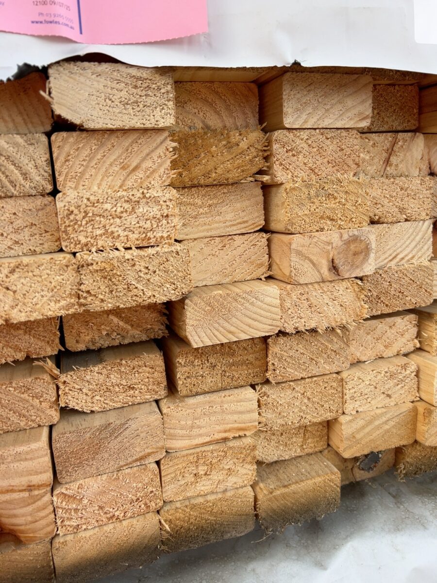 70X35 MGP10 PINE-160/1.8 (THIS PACK IS AGED STOCK AND SOLD AS IS)