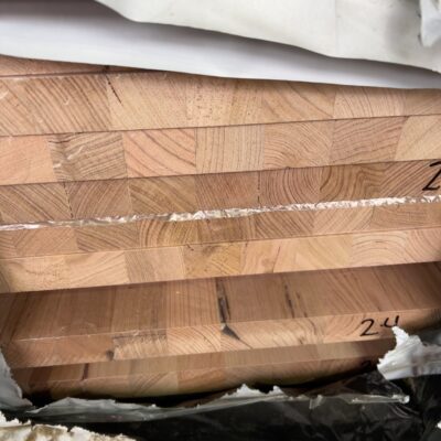 900X33 TAS OAK LAM KD HARDWOOD-9/2.4 10/2.4