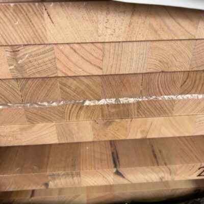900X33 TAS OAK LAM KD HARDWOOD-10/2.4