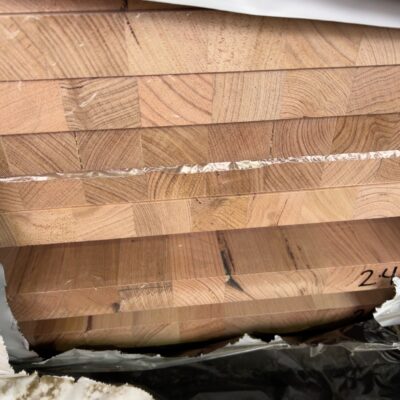 900X33 TAS OAK LAM KD HARDWOOD-9/2.4 1/2.3