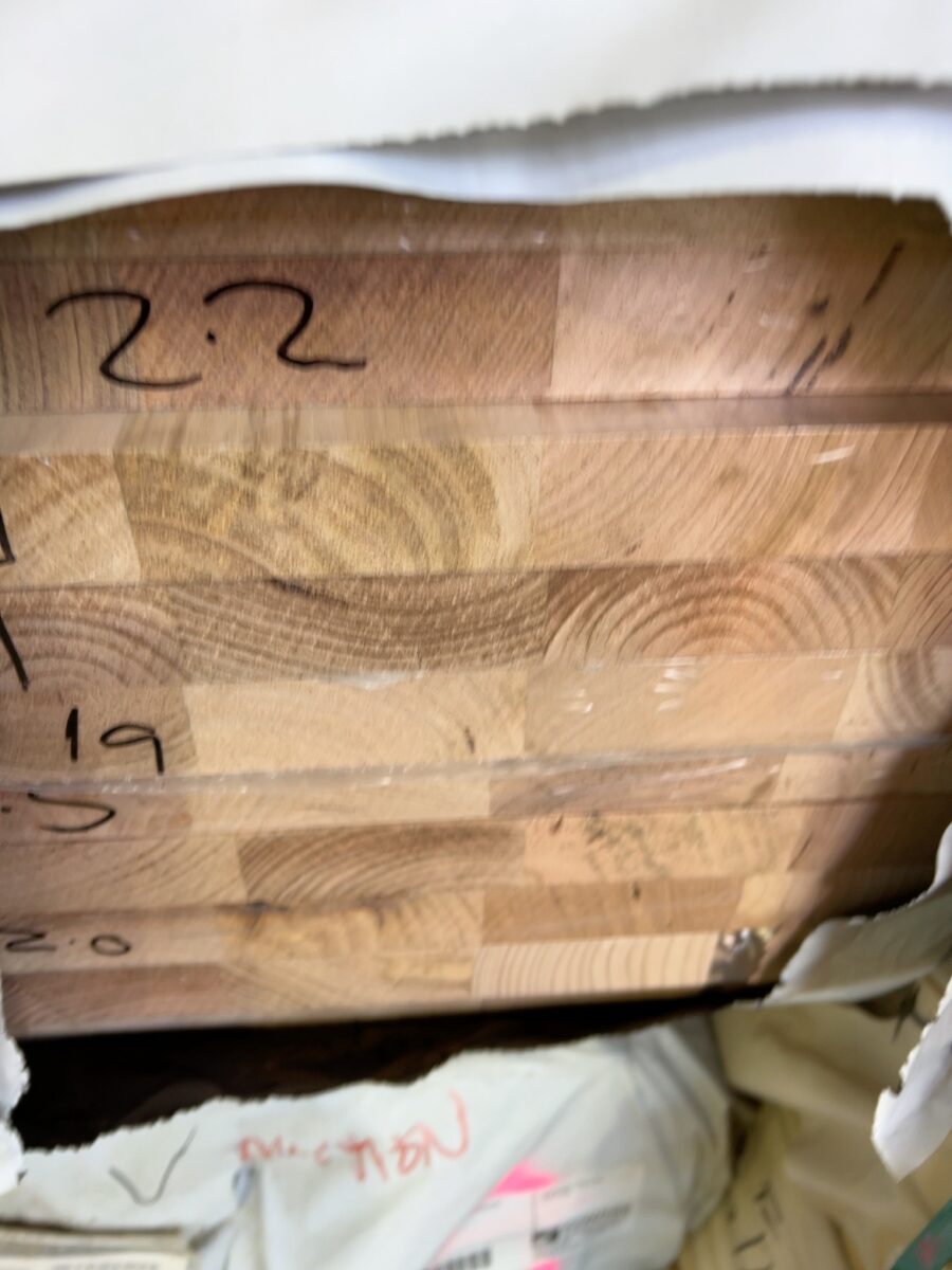 600X33 TAS OAK LAM STANDARD GRADE KD HARDWOOD-6/2.4 1/2.3 1/2.1