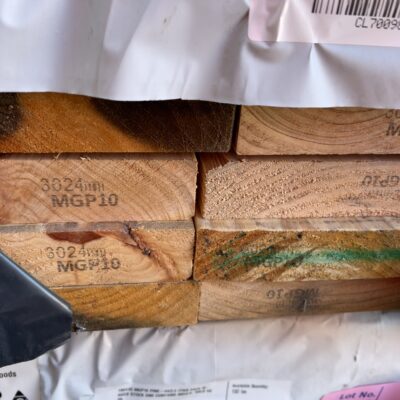 190X45 MGP10 PINE-28/3.0 (THIS PACK IS AGED STOCK AND CONTAINS MOULD. SOLD AS IS)