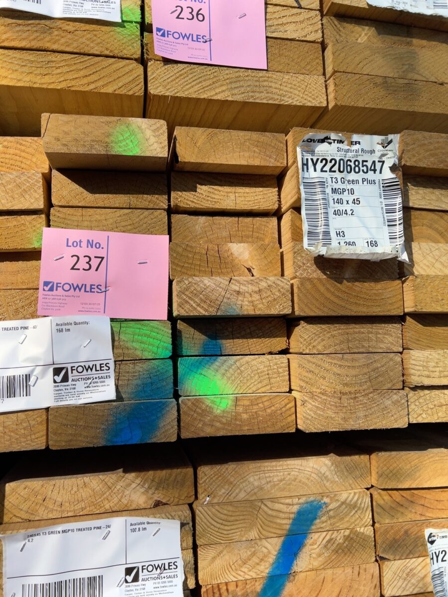 140X45 T3 GREEN MGP10 TREATED PINE-40/4.2