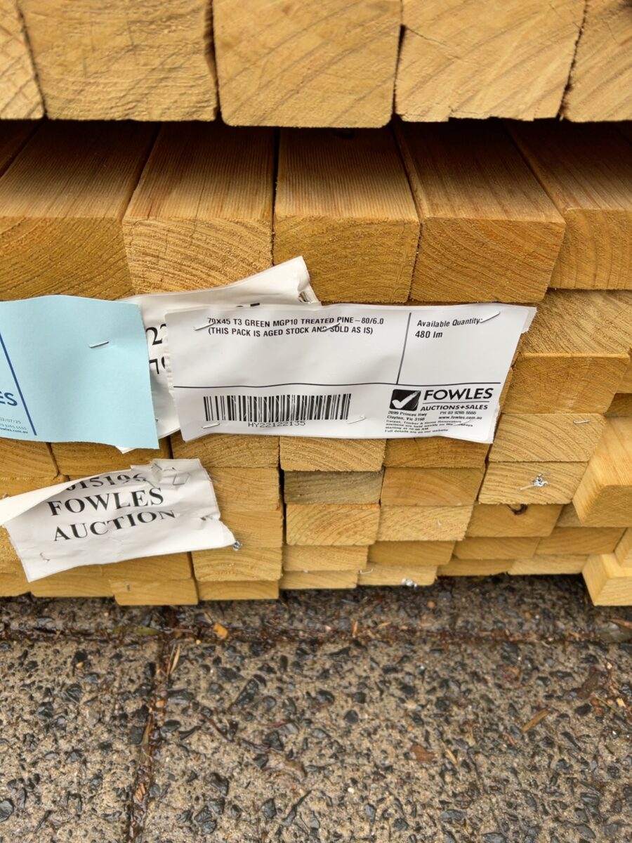 70X45 T3 GREEN MGP10 TREATED PINE-80/6.0 (THIS PACK IS AGED STOCK AND SOLD AS IS)