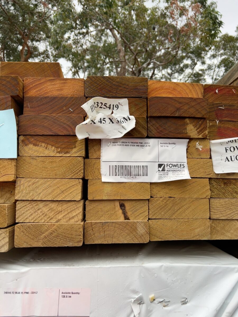 140X45 T3 GREEN F5 TREATED PINE-41/3.6 (THIS PACK IS AGED STOCK AND SOLD AS IS)