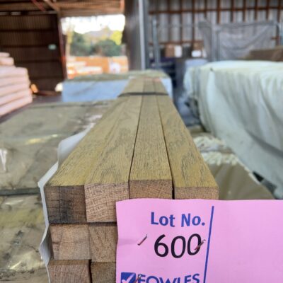 32X32 AUS OAK DAR UTE KD HARDWOOD-12/1.2