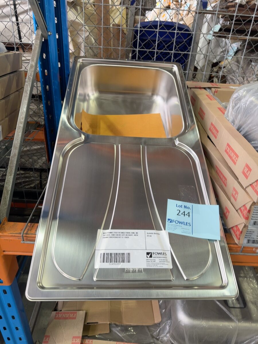 NEW FRANKE ZTX611B SINGLE BOWL SINK, NO TAP HOLE, SINK CAN BE LEFT OR RIGHT, WITH FRANKE WASTES 662/427 X 1 EACH
