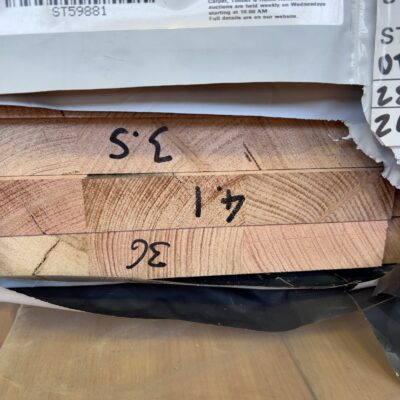 285X33 AUS OAK LAM KD HARDWOOD