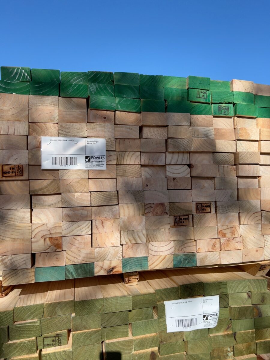 90X45 MGP10 BALTIC PINE-165/3.0