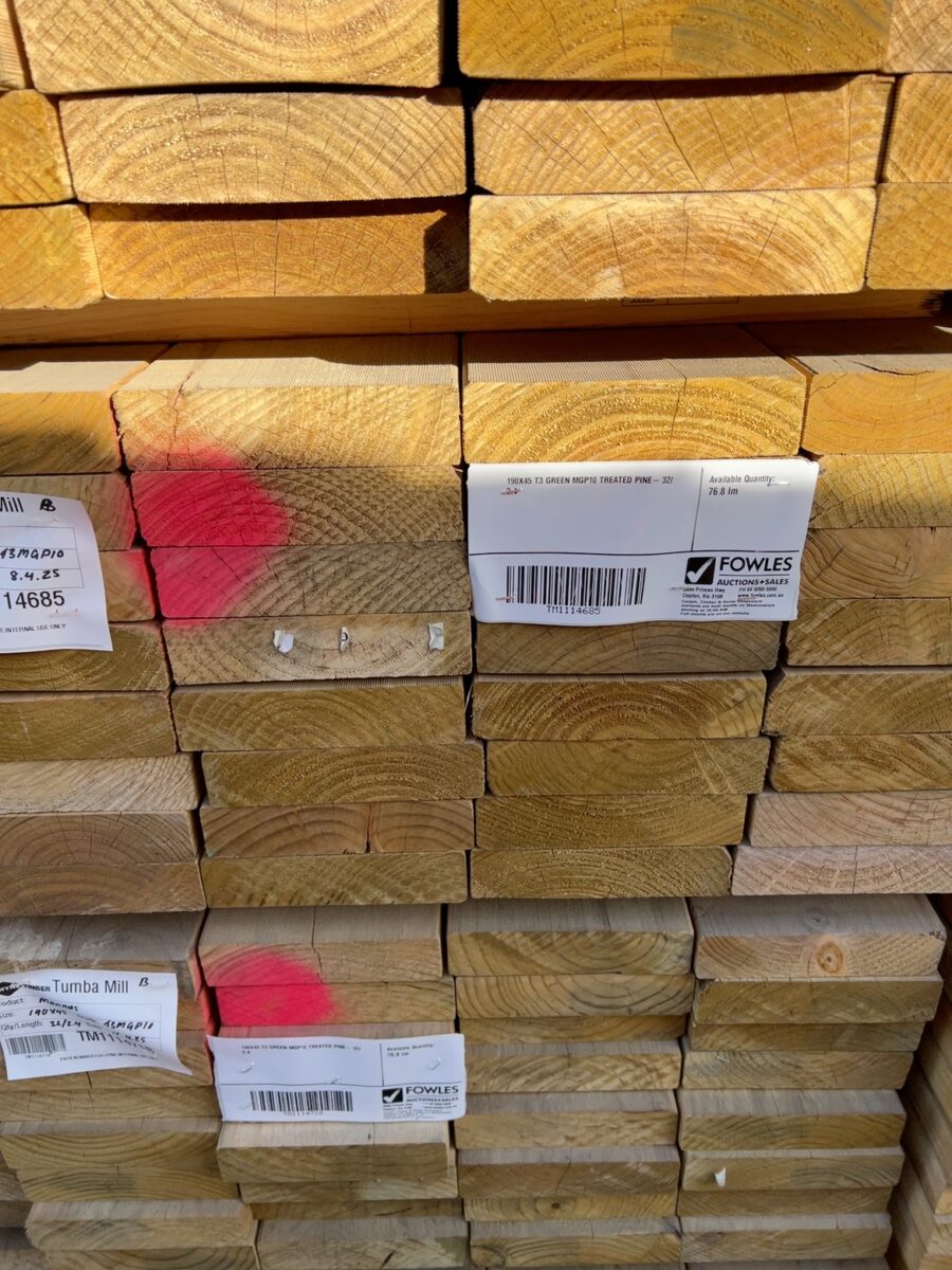 190X45 T3 GREEN MGP10 TREATED PINE- 32/2.4