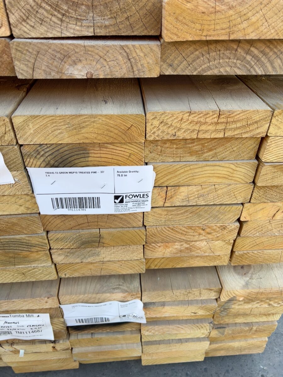 190X45 T3 GREEN MGP10 TREATED PINE- 32/2.4
