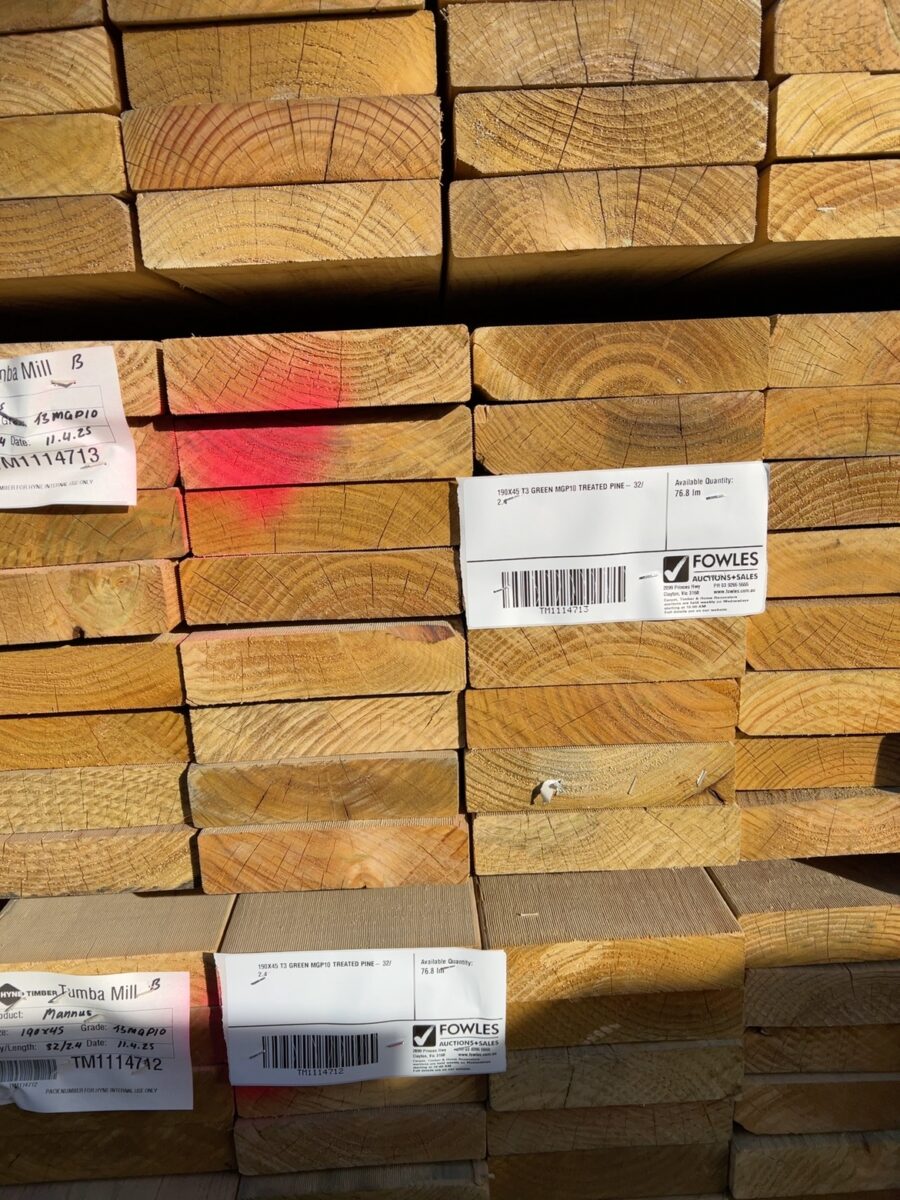 190X45 T3 GREEN MGP10 TREATED PINE- 32/2.4