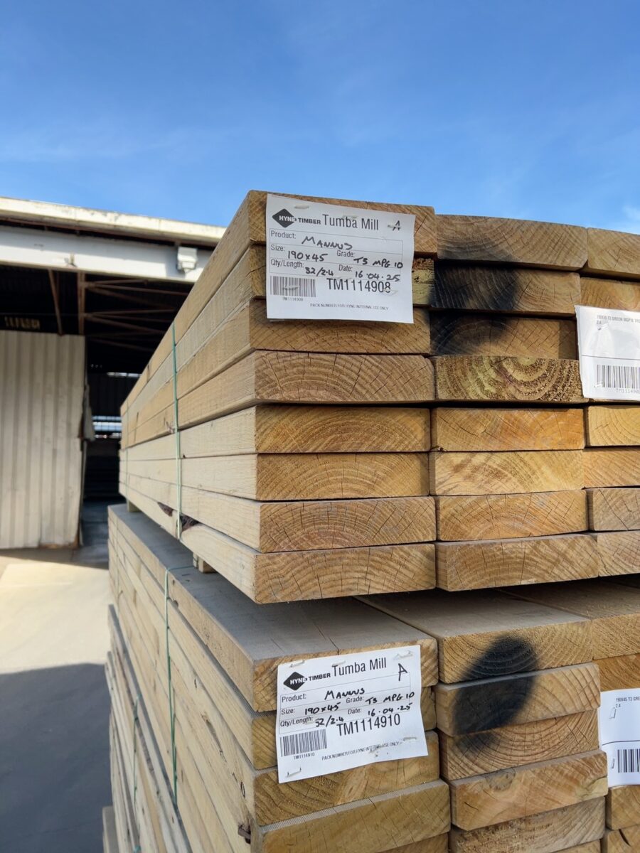 190X45 T3 GREEN MGP10 TREATED PINE- 32/2.4