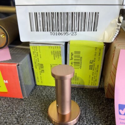 NEW AXUS ROBE HOOK, BRUSHED ROSE GOLD, AX08.RG1
