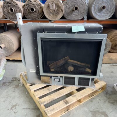NEW RINNAI LS800 800MM LOG **PROPANE** GAS FIRE, FEATURING NEW FLAMETECH TECHNOLOGY, ALLOWS FLAMES TO EMERGE DIRECTLY FROM WITHIN LOGS TO ACHIEVE PERFECT FLAME PICTURE, WIFI CONTROL RRP,253 WITH 12 MONTH WARRANTY