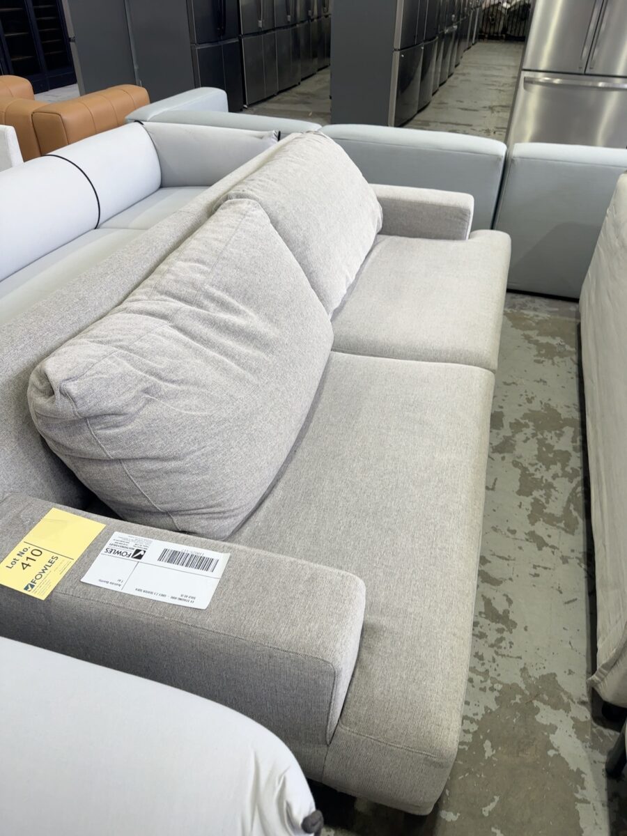 EX STAGING HIRE - GREY 2.5 SEATER SOFA SOLD AS IS