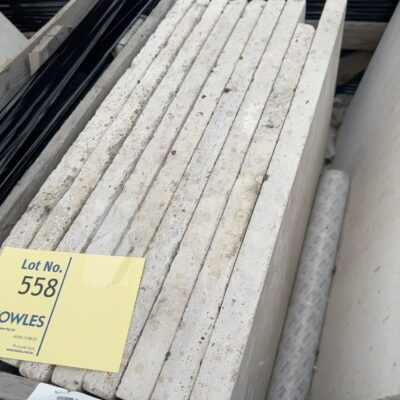 600MM X 600MM X 30MM TUMBLED LIMESTONE PAVERS QTY 9