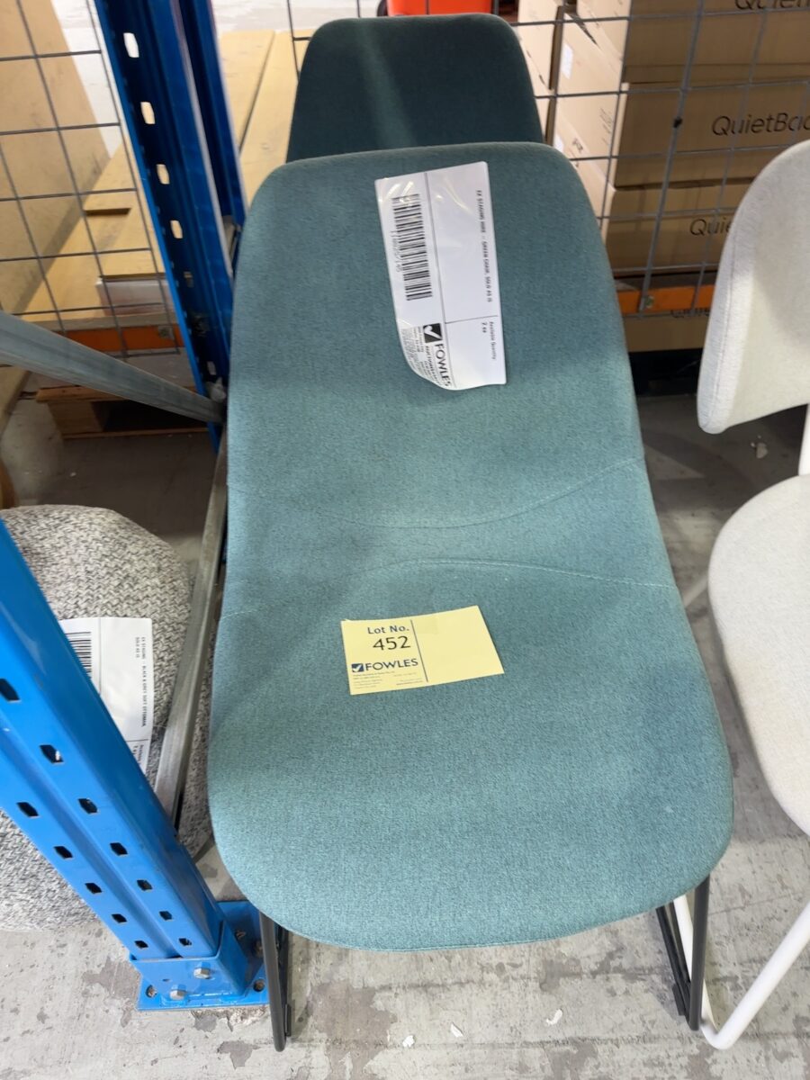 EX STAGING HIRE - GREEN CHAIR, SOLD AS IS