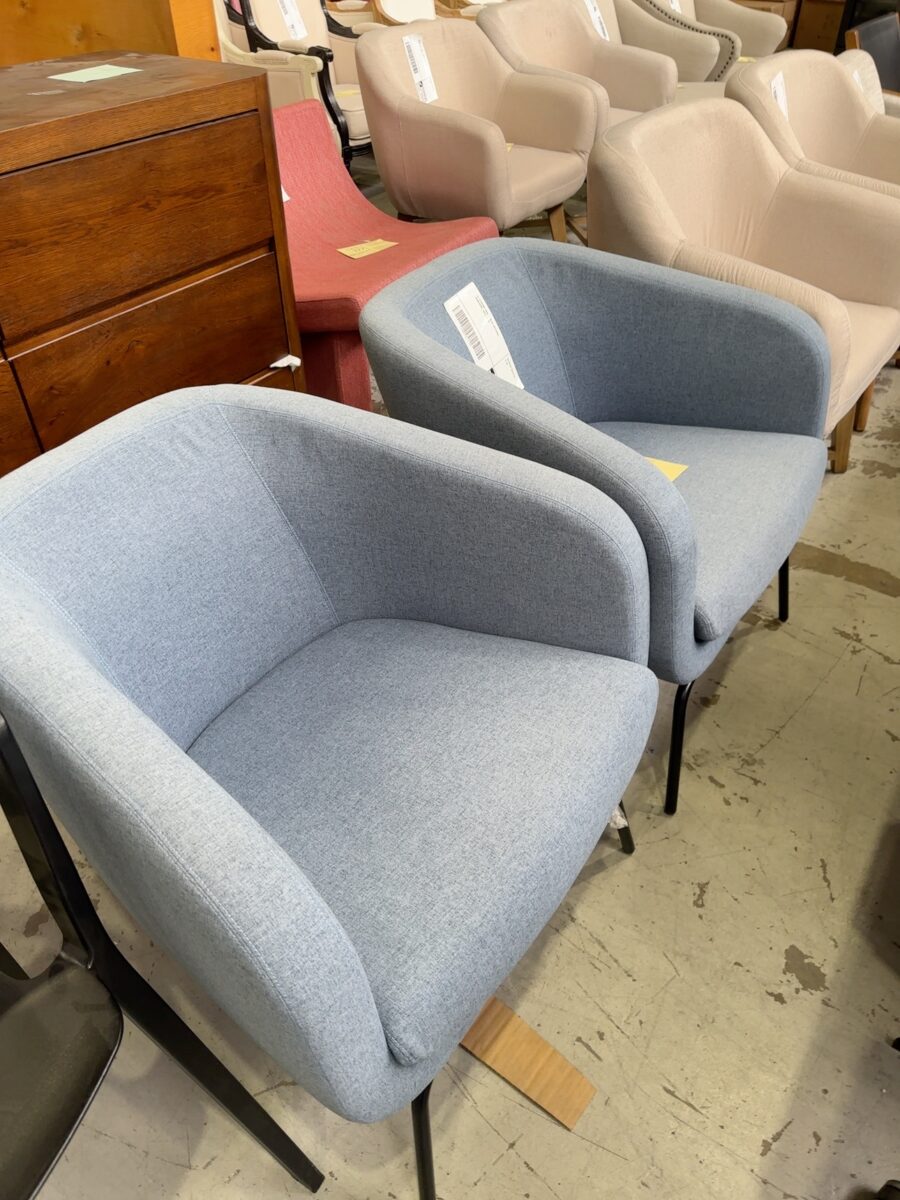 EX STAGING HIRE - BLUE MATERIAL ARMCHAIR, SOLD AS IS