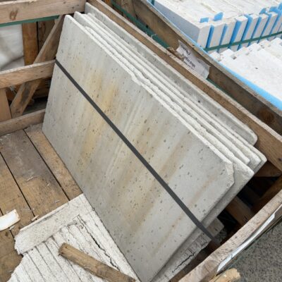 PALLET OF 900MM X 600MM X 20MM LIMESTONE PAVERS QTY 12