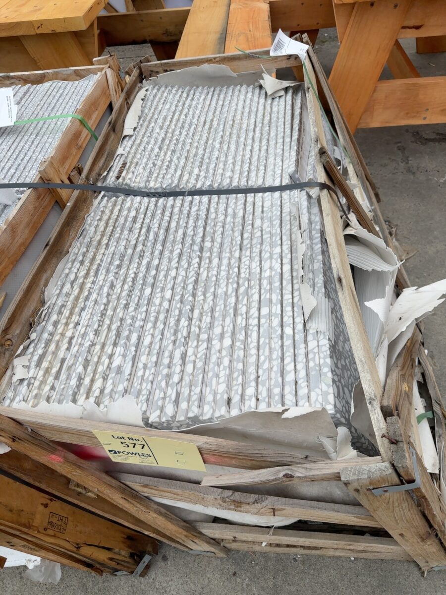 PALLET OF GREY AND WHITE STONE PAVERS 600MM X 600MM X 20MM (54 PCS)