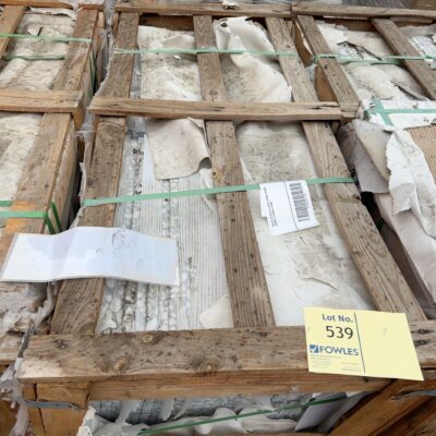 PALLET OF GREY & WHITE STONE PAVERS 600MM X 600MM X 20MM