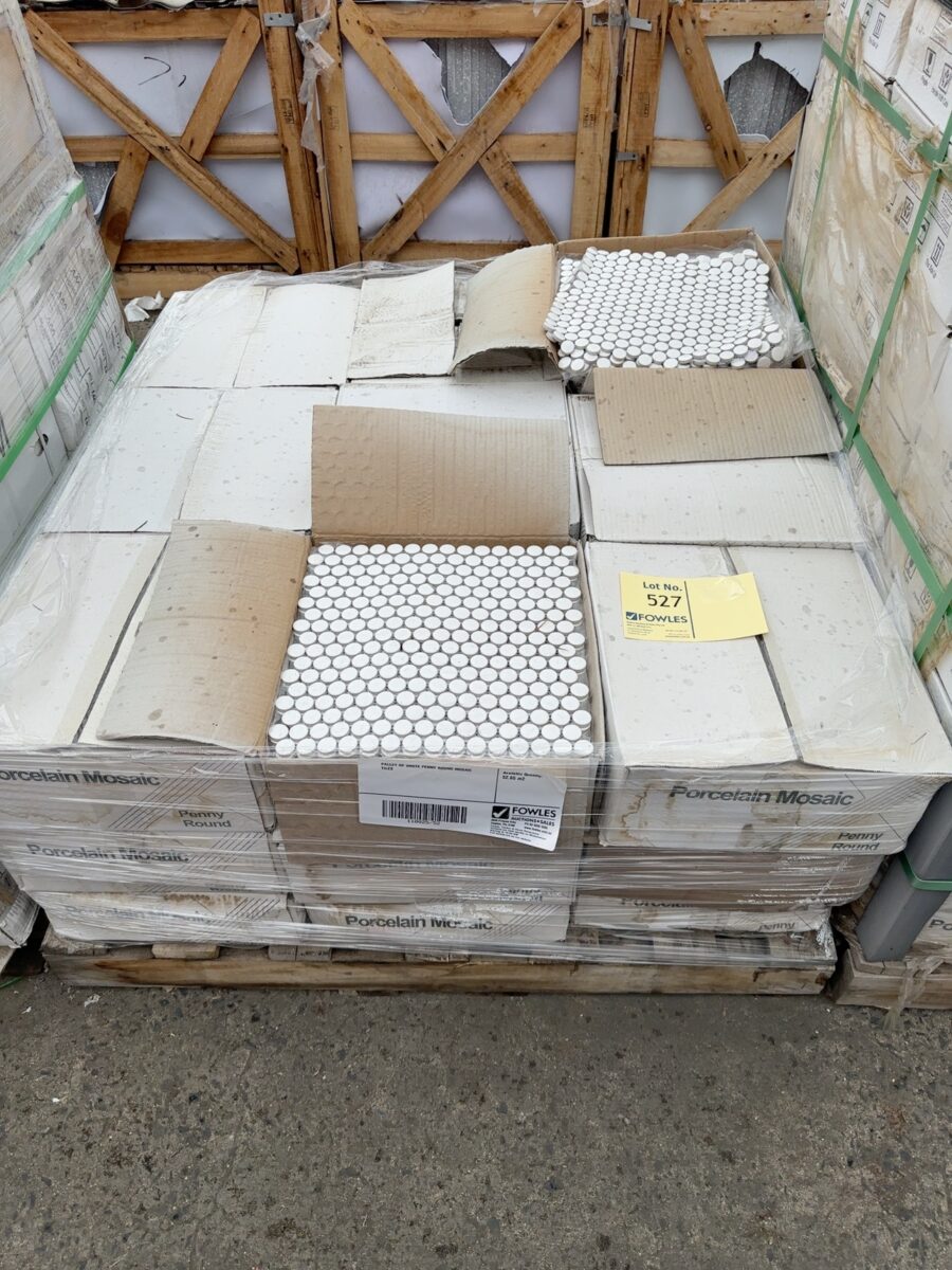 PALLET OF WHITE PENNY ROUND MOSAIC TILES