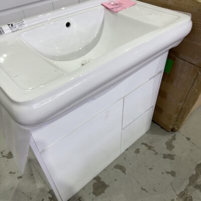 NEW 800MM VANITY IN HIGH GLOSS WHITE VANITY WITH CERAMIC TOP VPB800-111