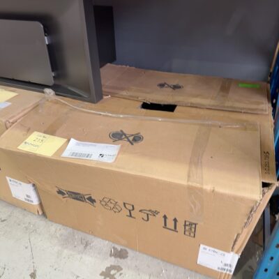 NEW ELICA VIDA BK/A90 900MM BLACK CHIMNEY RANGEHOOD, SOLD AS IS NO WARRANTY, (SHORT FLUE)