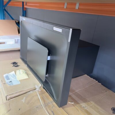 NEW ELICA VIDA BK/A90 900MM BLACK CHIMNEY RANGEHOOD, SOLD AS IS NO WARRANTY, (SHORT FLUE)