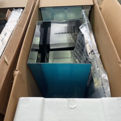 NEW SOLT GGSRGF90S CHIMNEY RANGEHOOD FLAT GLASS 900MM SOLD AS IS NO WARRANTY
