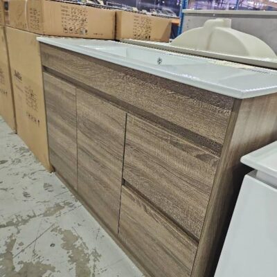 NEW 1200MM OAK LAMINATE FLOOR VANITY WITH WHITE CERAMIC TOP, SY05-1200RA3-SD & UV31-1200H