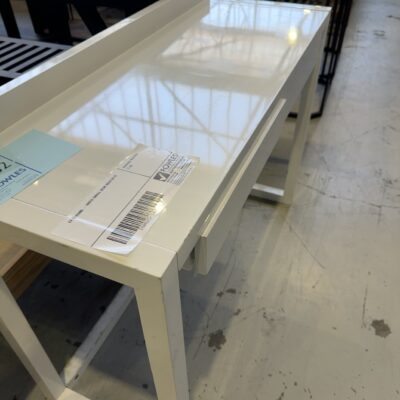 EX STAGING - WHITE SMALL DESK SOLD AS IS