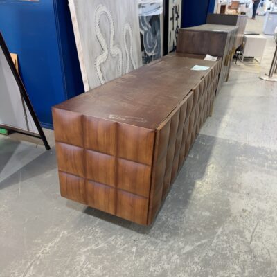 EX STAGING - TIMBER ENTERTAINMENT UNIT SOLD AS IS