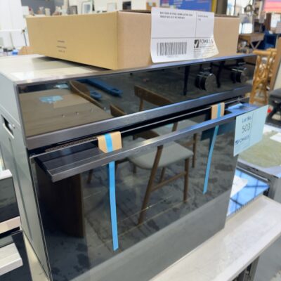 NEW FISHER & PAYKEL 600MM ELECTRIC OVEN OB60SD SOLD AS IS NO WARRANTY