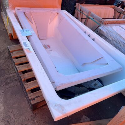 PALLET WITH SPA BATH & DROP IN BATH, SOLD AS IS