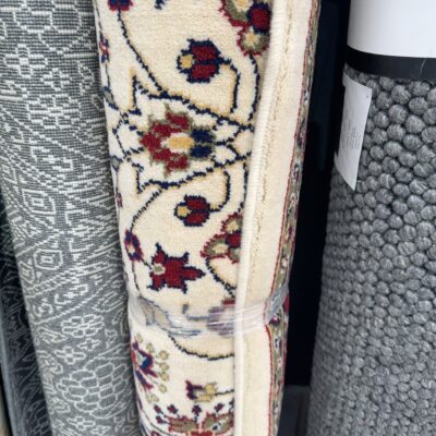 BRAND NEW PURE NZ WOOL RUG 190CM X 280CM RRP9