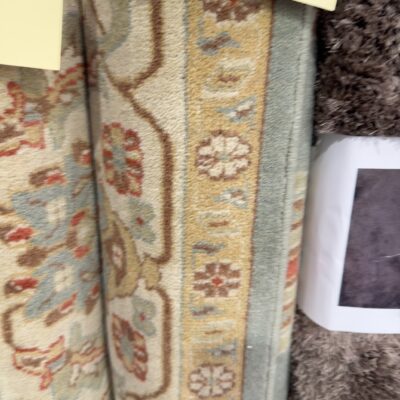 BRAND NEW PURE NZ WOOL RUG 190CM X 280CM RRP9