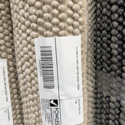 EX DISPLAY WOOL LOOP RUG 200CM X 290CM