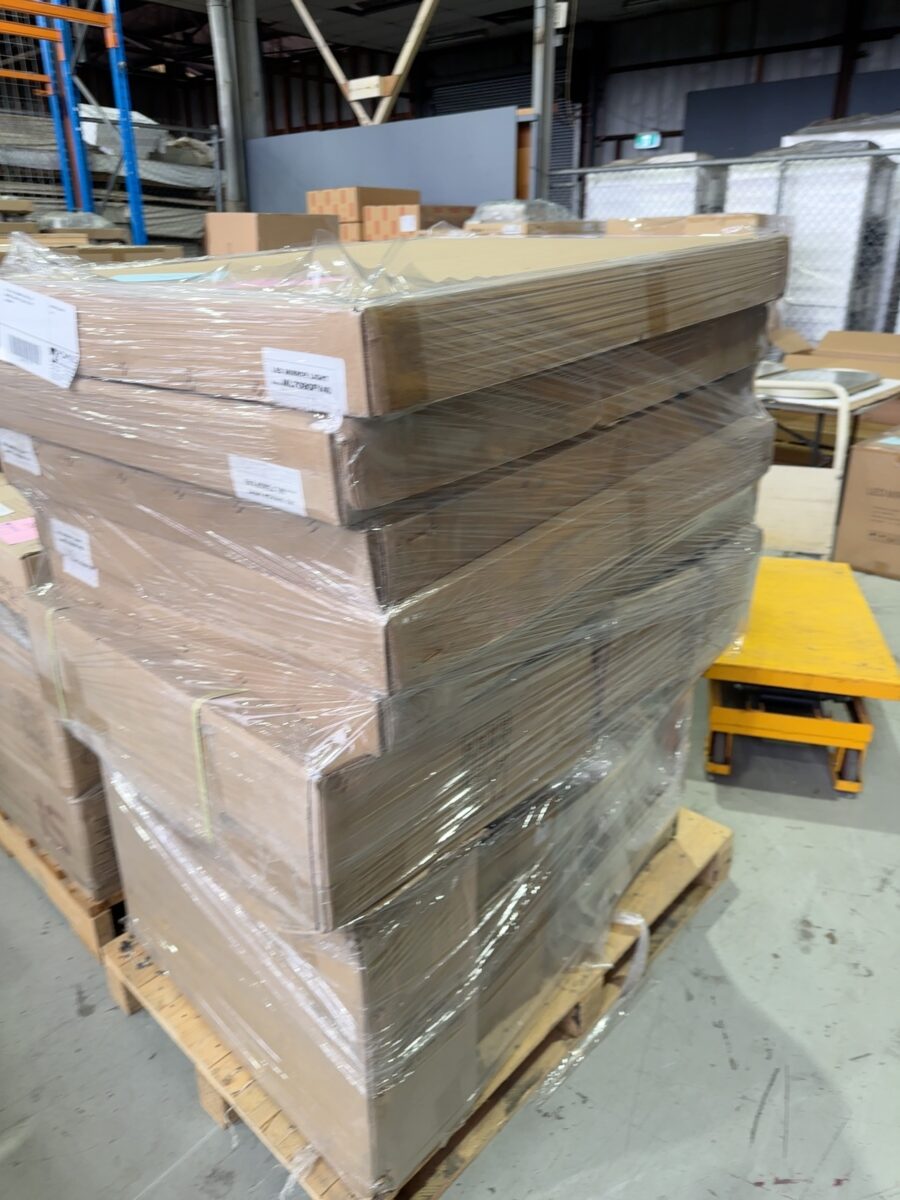 PALLET WITH ASSORTED ITEMS, LED MIRRORS, OVEN ETC SOLD AS IS NO WARRANTY