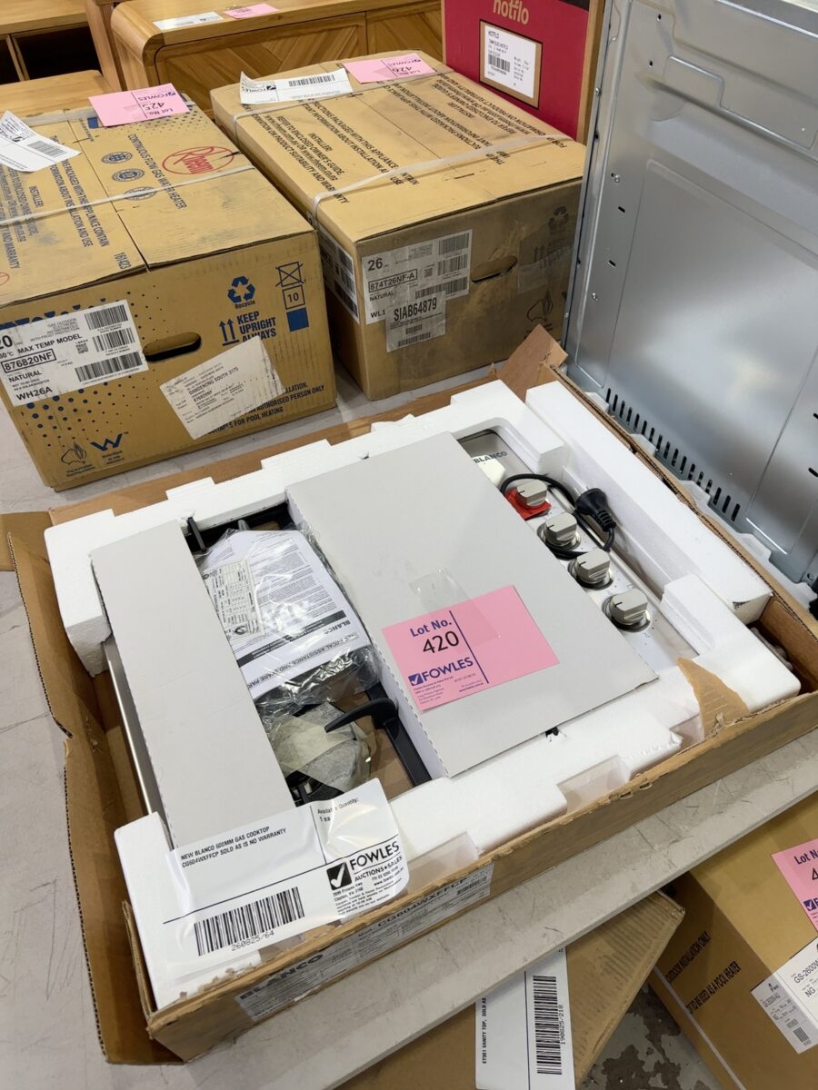 NEW BLANCO 600MM GAS COOKTOP CG604WXFFCP SOLD AS IS NO WARRANTY