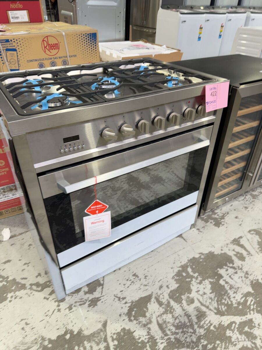 NEW TECHNIKA TU950TME8 900MM DUAL FUEL FREESTANDING OVEN, SOLD AS IS NO WARRANTY